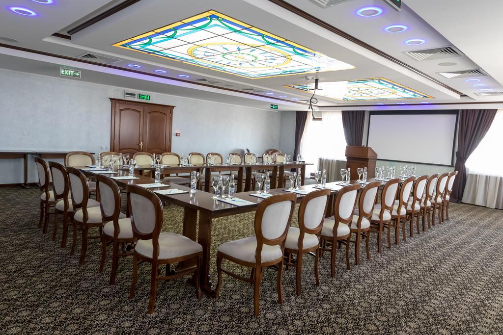 Hotel Giuliano Bragadiru Экстерьер фото