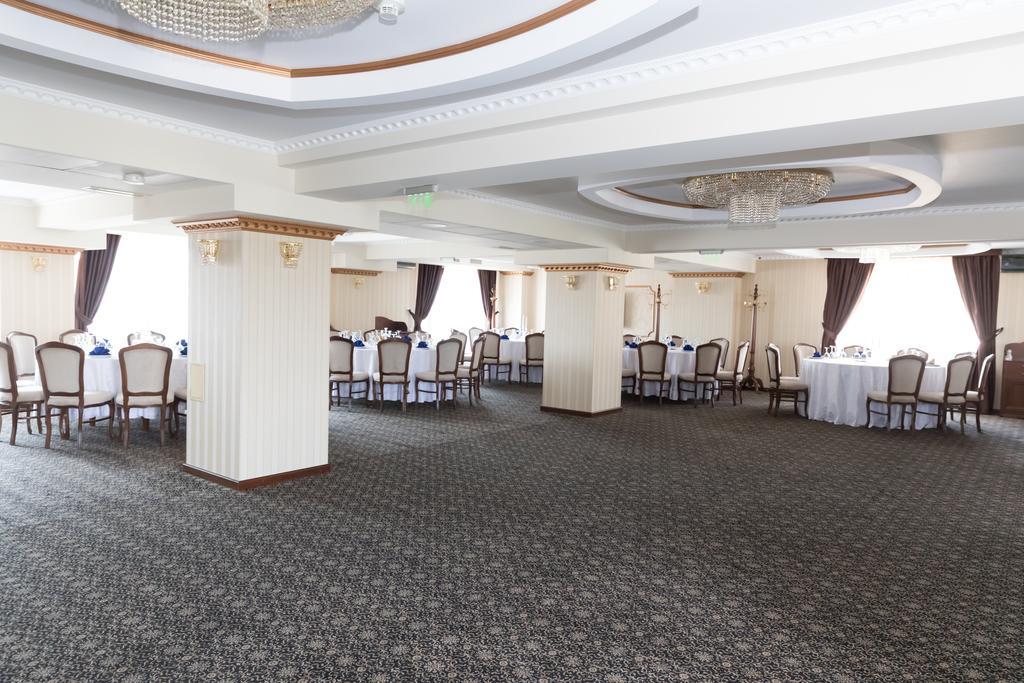 Hotel Giuliano Bragadiru Экстерьер фото